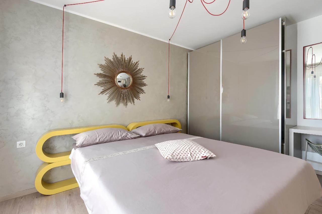 Apartments Palm View Ρόβινι Εξωτερικό φωτογραφία