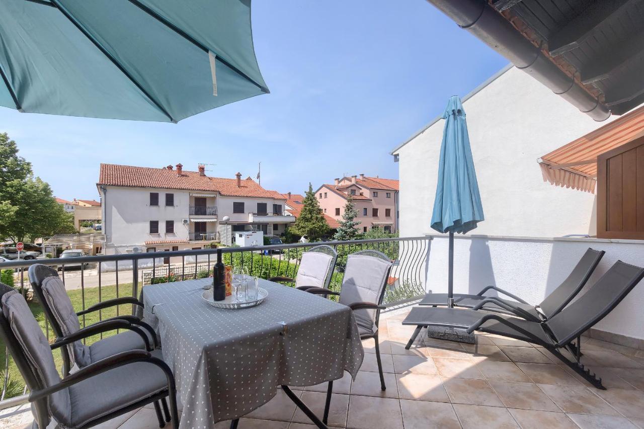 Apartments Palm View Ρόβινι Εξωτερικό φωτογραφία