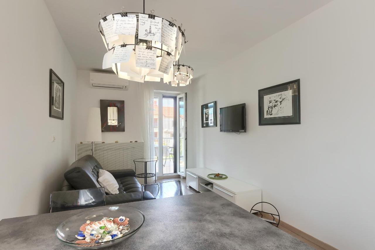 Apartments Palm View Ρόβινι Εξωτερικό φωτογραφία