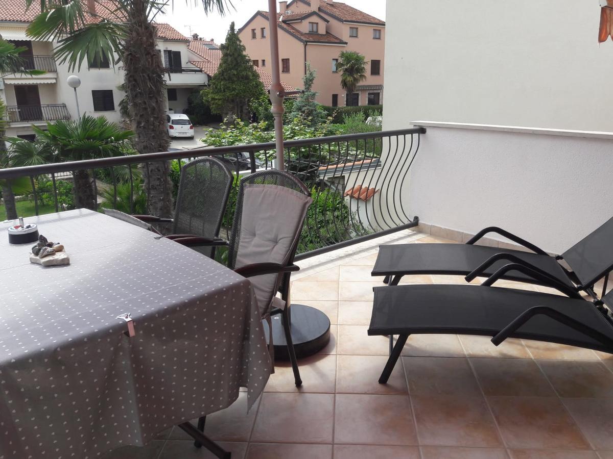 Apartments Palm View Ρόβινι Εξωτερικό φωτογραφία